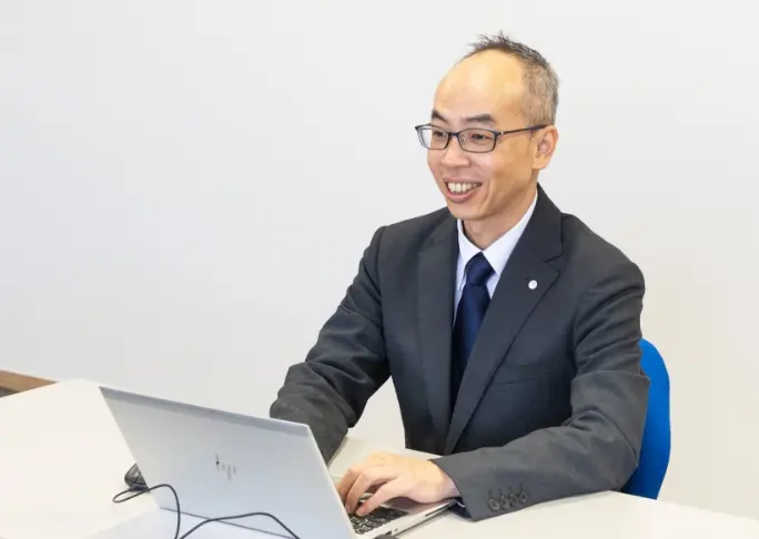 キャリアアドバイザー 有本 浩志